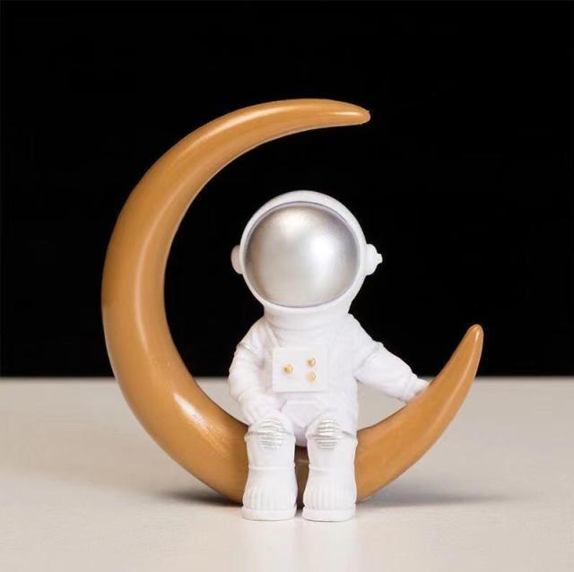 Astronautas | Boneco Decorativo